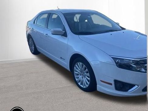 Used 2010 Ford Fusion Hybrid FWD image 3