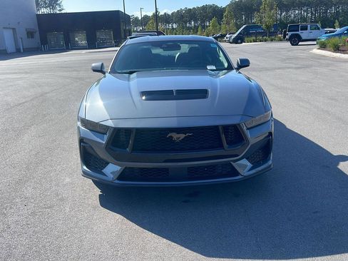 Used 2025 Ford Mustang GT Premium image 9