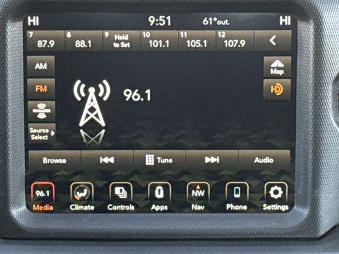 Used 2022 Jeep Wrangler Unlimited Rubicon 4xe w/ Steel Bumper Group image 32