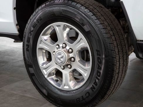 Used 2024 RAM 2500 Big Horn image 7