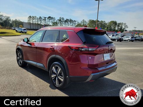Used 2024 Nissan Rogue SL w/ SL Premium Package FWD image 4
