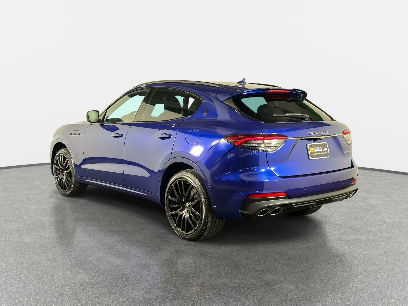 Used 2024 Maserati Levante Modena Ultima AWD/4WD image 5