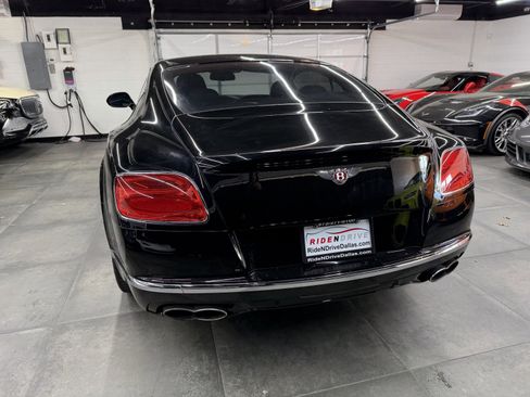 Used 2017 Bentley Continental GT image 5