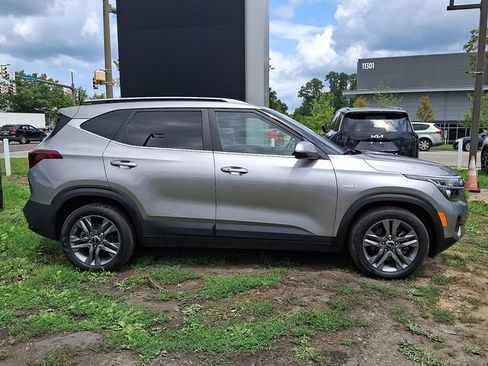 Certified 2023 Kia Seltos S AWD/4WD image 7