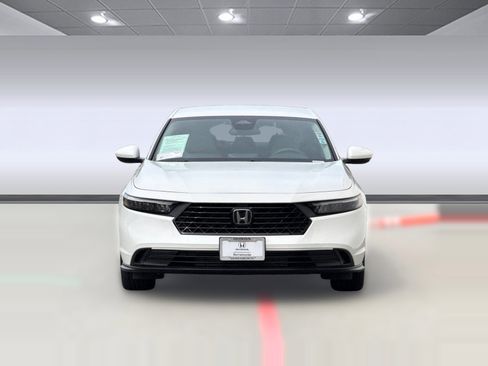 Certified 2023 Honda Accord LX image 6
