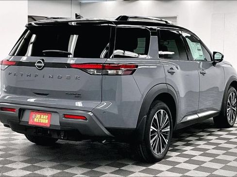 New 2026 Nissan Pathfinder Platinum w/ Lighting Package AWD/4WD image 17