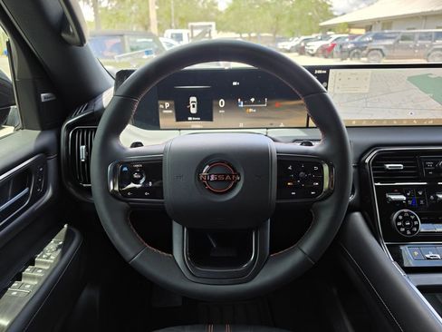 Used 2025 Nissan Armada PRO-4X w/ Pro-4X Premium Package AWD/4WD image 15