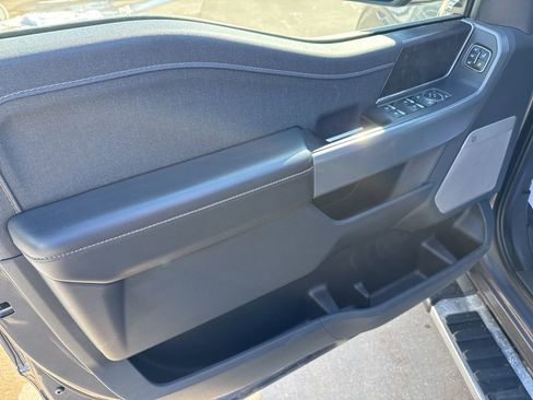 Used 2023 Ford F150 Lariat image 7