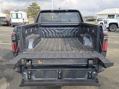 New 2026 GMC Sierra EV Elevation w/ LPO, Elevation Dark Package AWD/4WD image 18