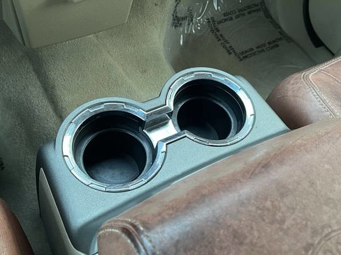 Used 2008 Ford F350 Lariat image 18