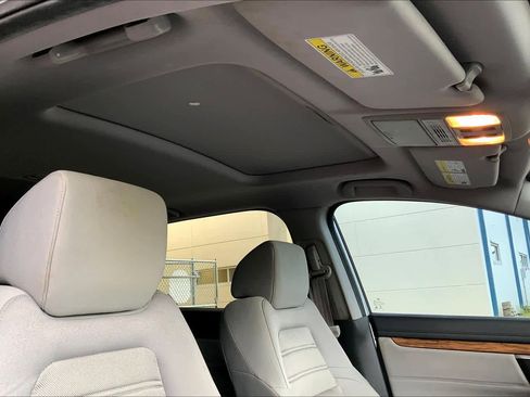 Used 2018 Honda CR-V EX image 14