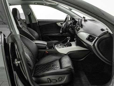 Used 2014 Audi S7 Prestige w/ Driver Assistance Package image 31