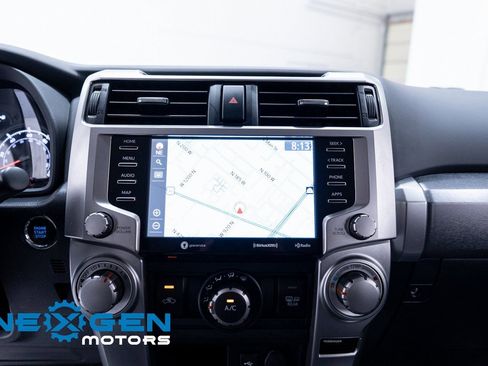 Used 2021 Toyota 4Runner SR5 Premium image 12