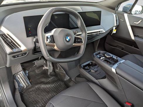 New 2026 BMW iX xDrive60 w/ Premium Package image 3