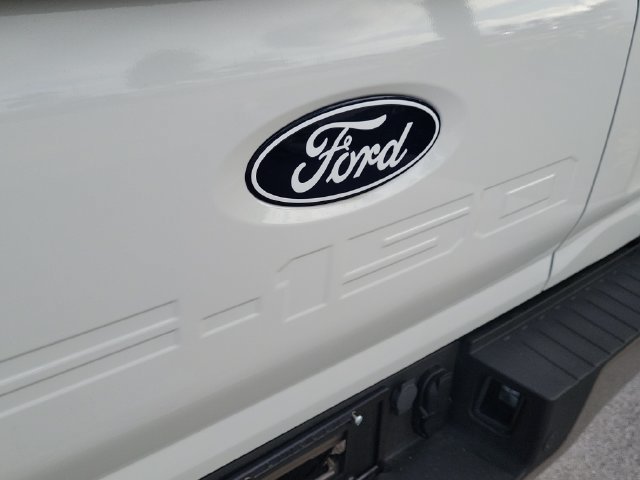 Used 2025 Ford F150 King Ranch w/ FX4 Off-Road Package AWD/4WD image 5