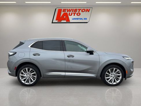 Certified 2025 Buick Envision Avenir AWD/4WD image 13