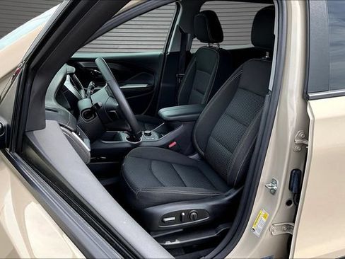 Used 2023 GMC Terrain SLE w/ Driver Convenience Package FWD image 20
