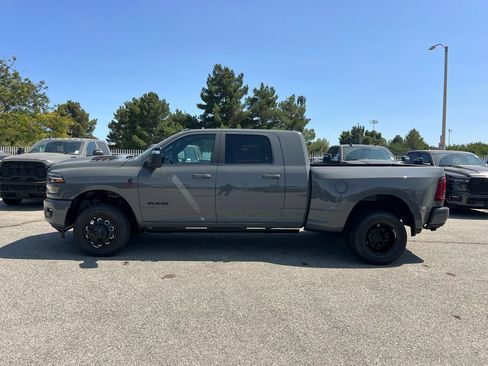 New 2026 RAM 3500 Laramie AWD/4WD image 3