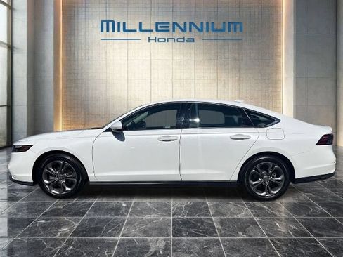 Used 2024 Honda Accord EX image 2