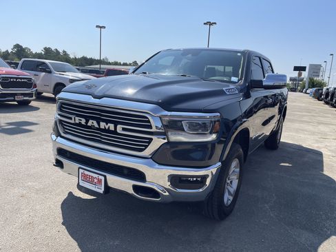 Used 2020 RAM 1500 Laramie AWD/4WD image 8