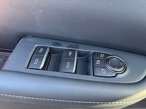 New 2026 Buick Enclave Sport Touring w/ Power Package AWD/4WD image 8