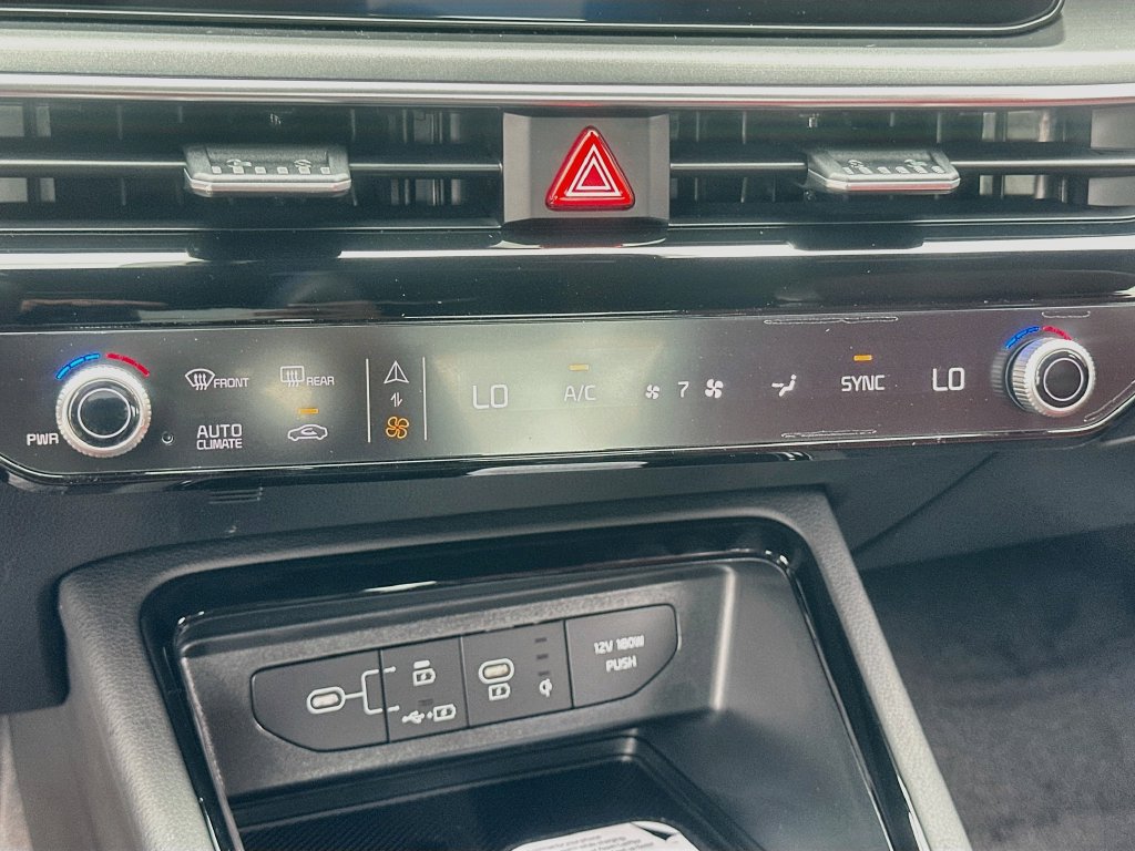 New 2027 Kia K5 GT-Line FWD image 16
