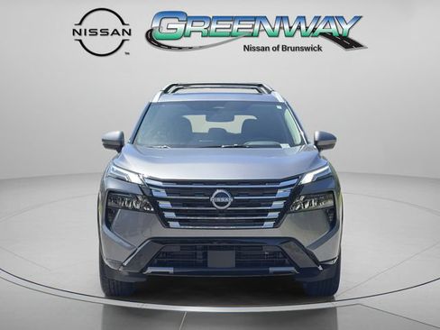 Used 2026 Nissan Rogue Platinum AWD/4WD image 3