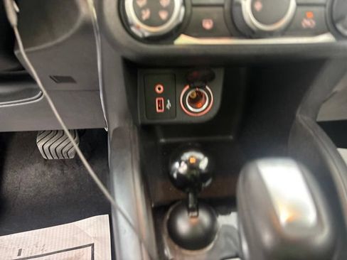 Used 2021 Nissan Kicks S FWD image 6