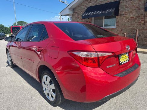 Used 2017 Toyota Corolla LE w/ Body Protection Package FWD image 9