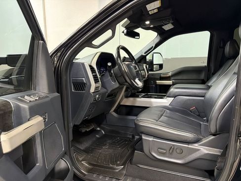 Used 2022 Ford F350 Lariat w/ Lariat Ultimate Package AWD/4WD image 11