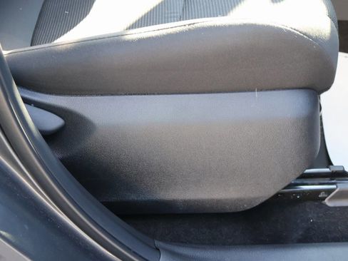 Used 2025 Toyota RAV4 LE image 10