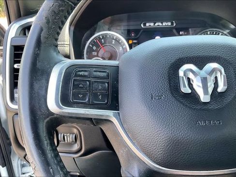 Used 2022 RAM 3500 Laramie AWD/4WD image 12