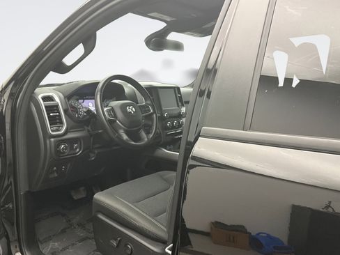 Used 2022 RAM 1500 Big Horn AWD/4WD image 10