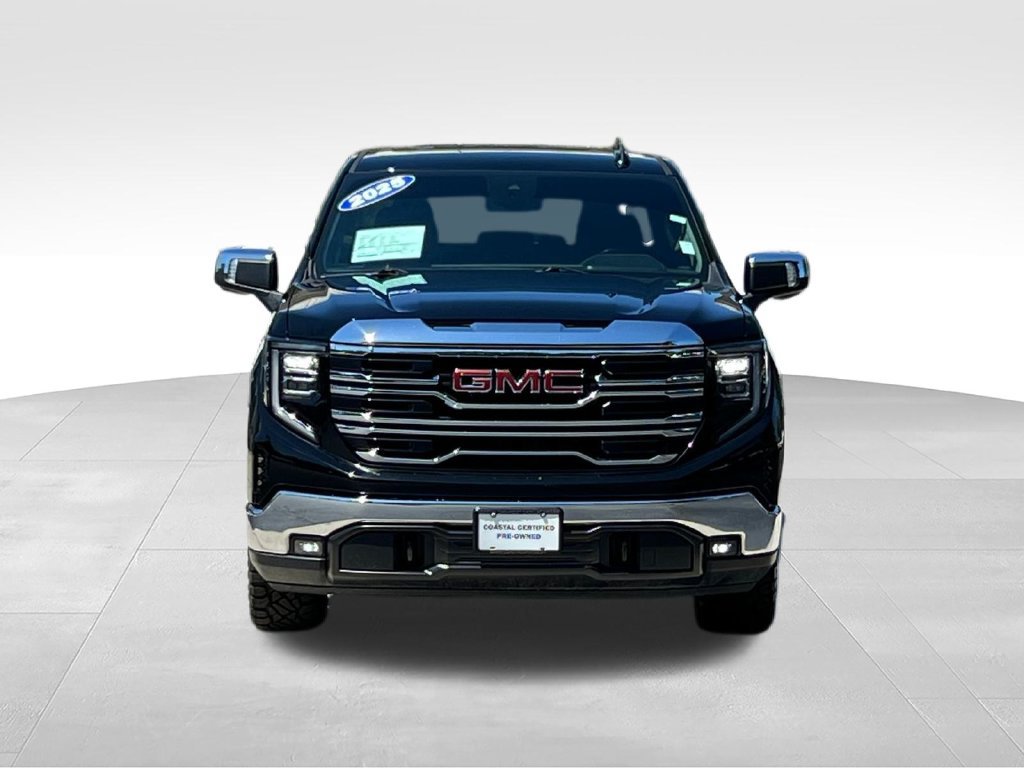Used 2025 GMC Sierra 1500 SLT AWD/4WD image 2