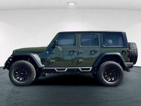 Used 2021 Jeep Wrangler Unlimited Sport AWD/4WD image 9