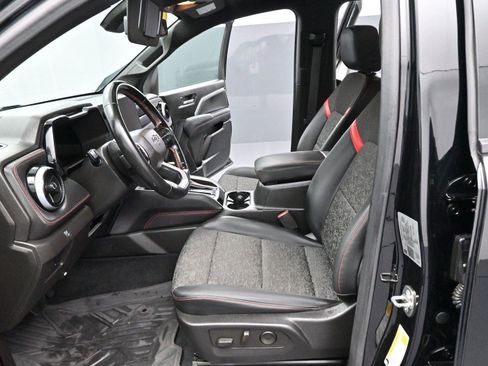 Used 2023 Chevrolet Colorado Z71 w/ Z71 Convenience Package 2 image 12