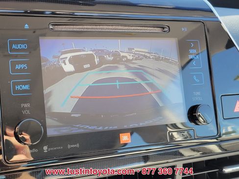 Certified 2017 Toyota Mirai Base image 20