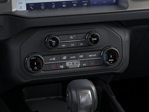 New 2026 Ford Bronco Outer Banks w/ Black Appearance Package AWD/4WD image 16