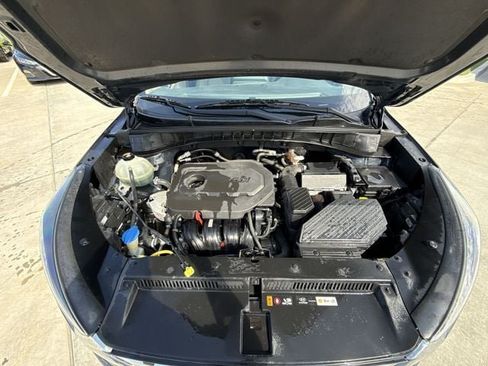Used 2021 Hyundai Tucson Limited FWD image 24