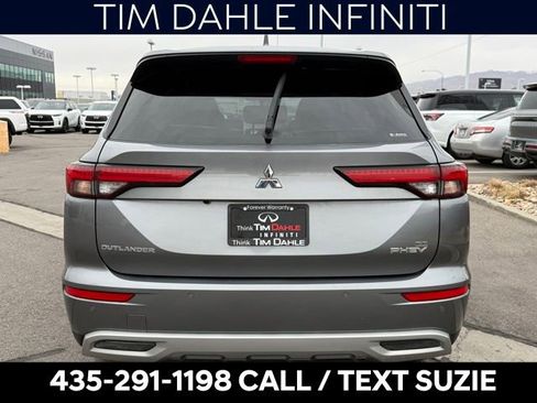 Used 2024 Mitsubishi Outlander SE image 6