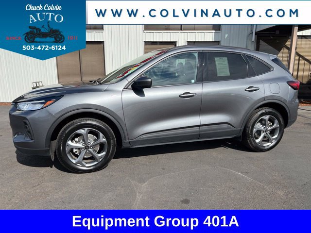 Used 2025 Ford Escape ST-Line Select AWD/4WD image 1