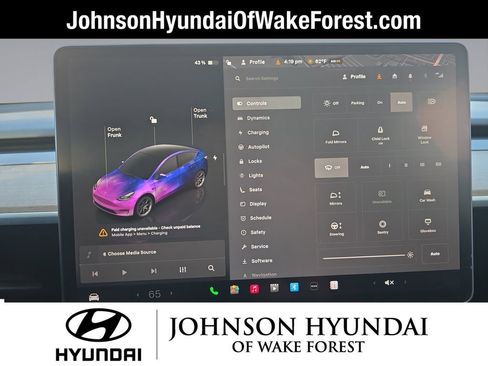 Used 2024 Tesla Model Y Long Range image 31