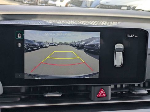 New 2026 Kia Carnival LXS FWD image 20