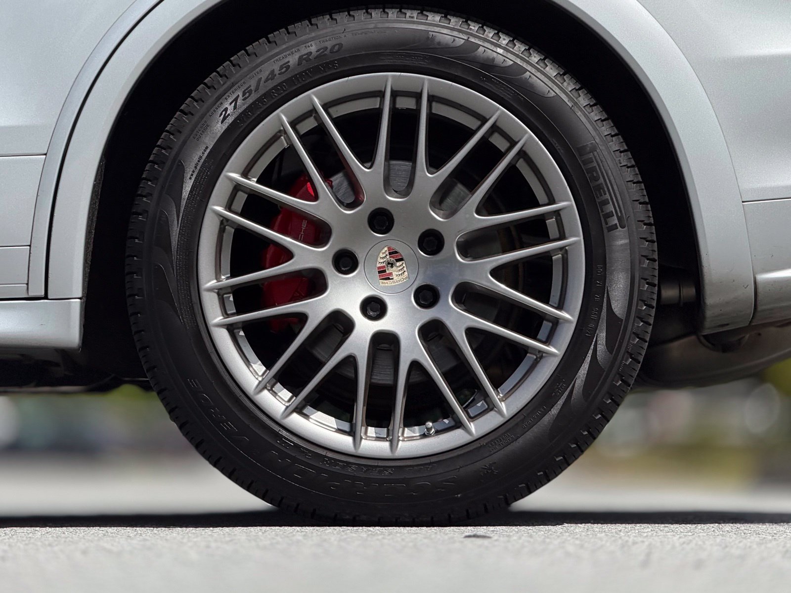 Used 2013 Porsche Cayenne GTS AWD/4WD image 18