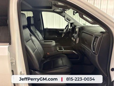 Used 2019 GMC Sierra 1500 SLT w/ SLT Premium Plus Package AWD/4WD image 24