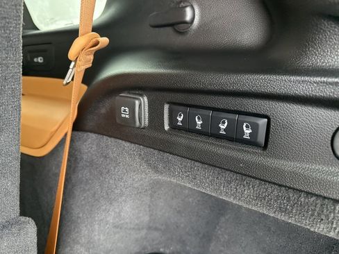 Used 2024 Jeep Grand Cherokee L Summit image 19