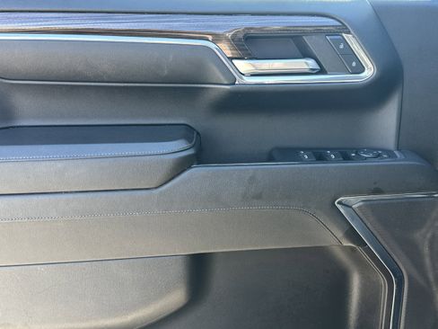 Used 2023 Chevrolet Silverado 1500 LT w/ Protection Package image 10