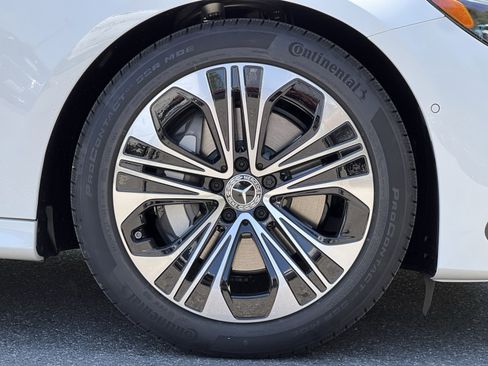 New 2026 Mercedes-Benz E 350 4MATIC Sedan image 10