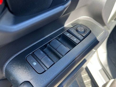 New 2026 Toyota 4Runner SR5 image 32