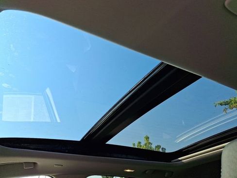 New 2025 Nissan Murano SL image 12